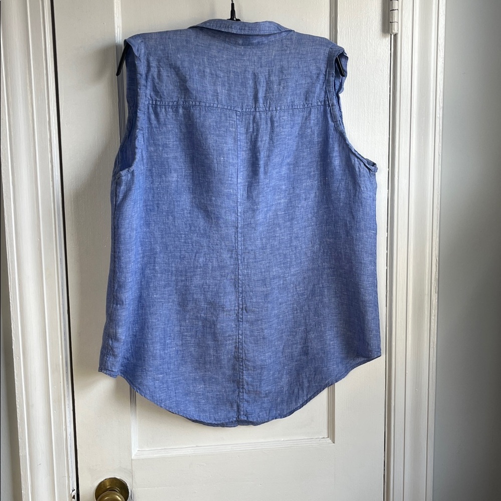 Lilly Pulitzer Sleeveless Blue Button-Down Shirt - Picture 2 of 6